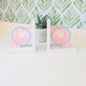 Set Of 2 Wooden Unicorn Bookends Room Decor Classic Fairy Tale Pink